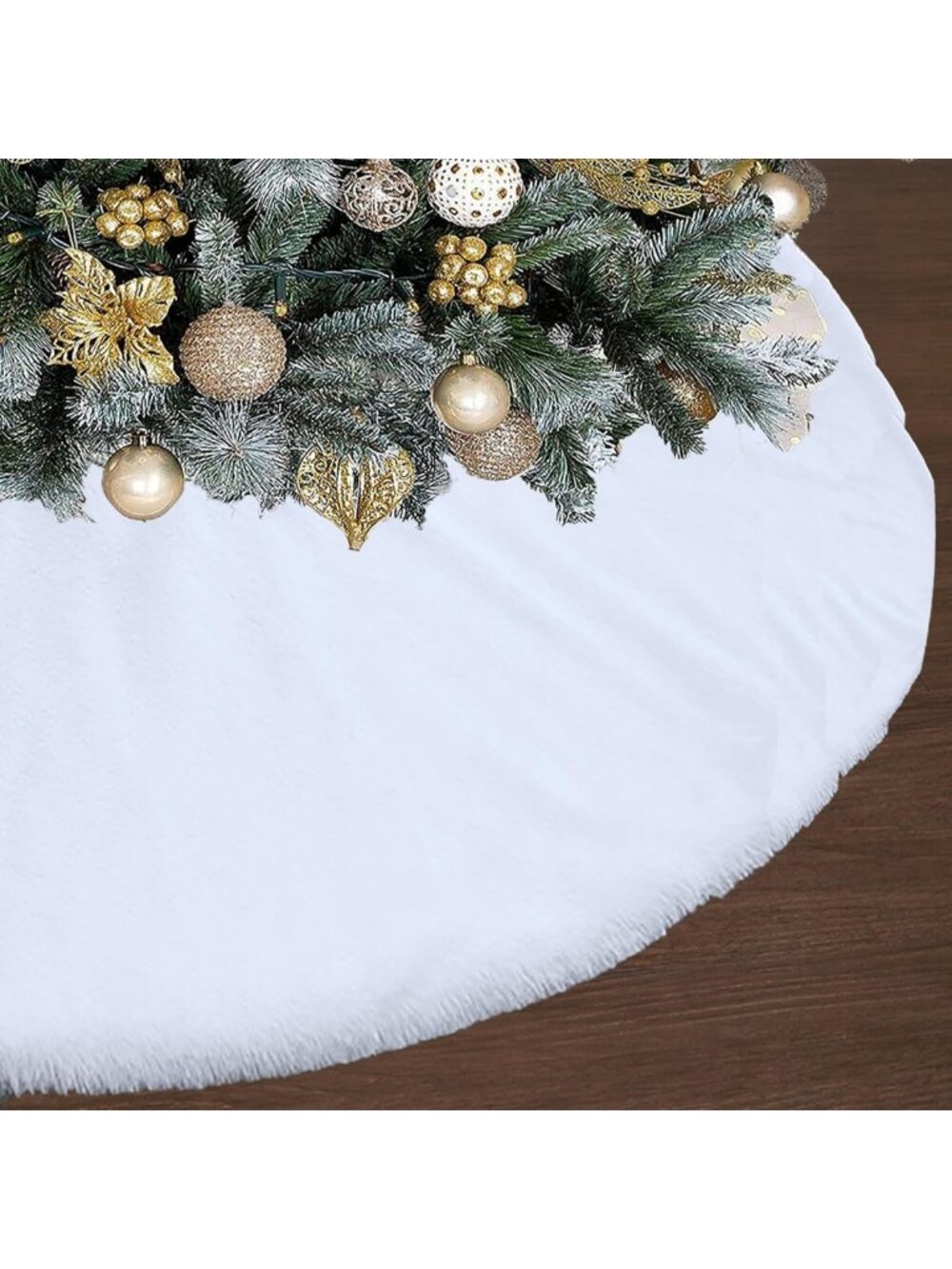 Large 72-Inch White Faux Fur Christmas Tree Skirt for Holiday Decor